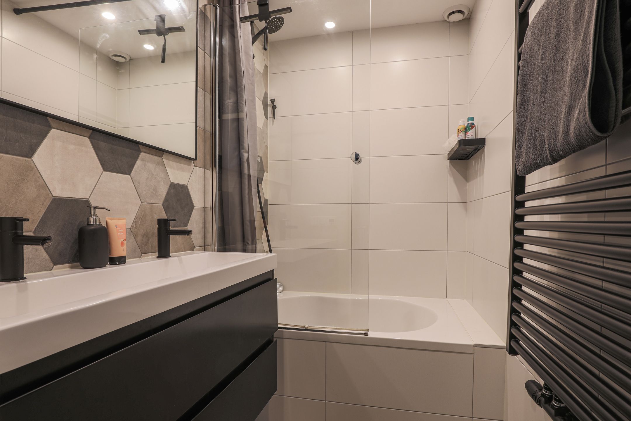 Photo 24 of Elzenlaan 28