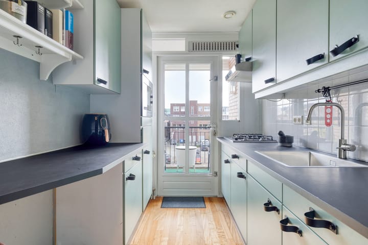 Photo 5 of Kluisstraat 52