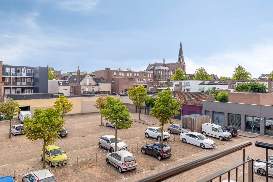 Photo 28 of Kluisstraat 52