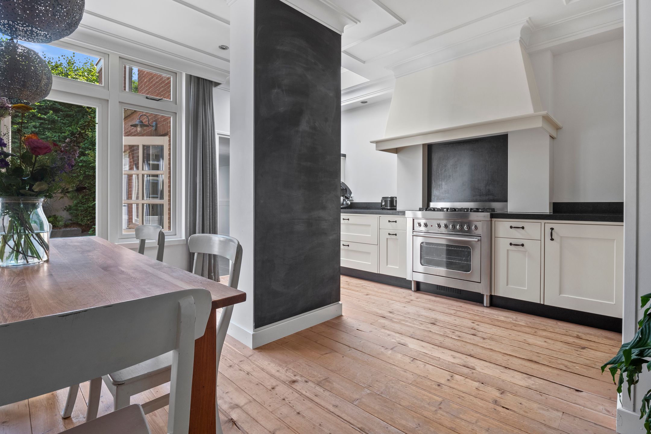 Photo 12 of Theresialaan 89