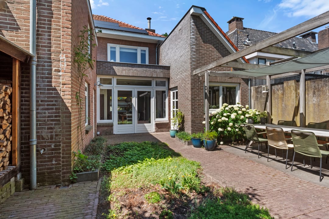 Photo 38 of Theresialaan 89