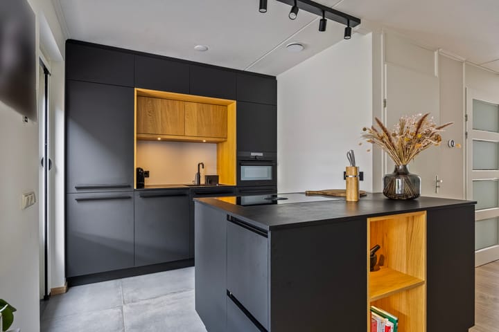 Photo 4 of Trombonestraat 6