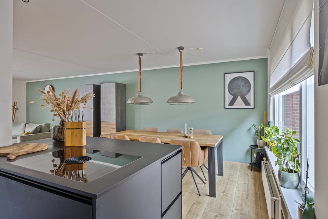 Photo 23 of Trombonestraat 6