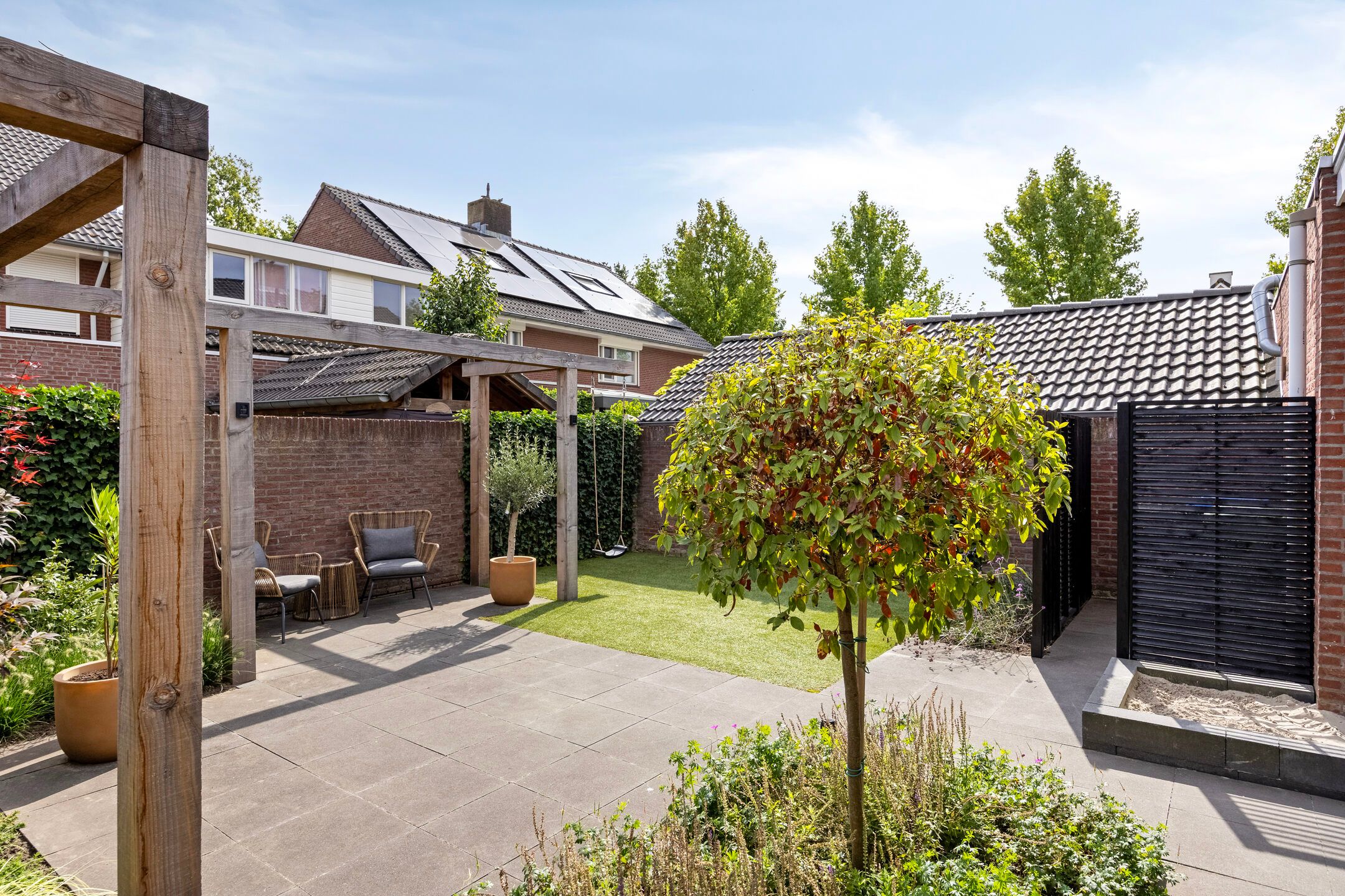 Photo 48 of Trombonestraat 6