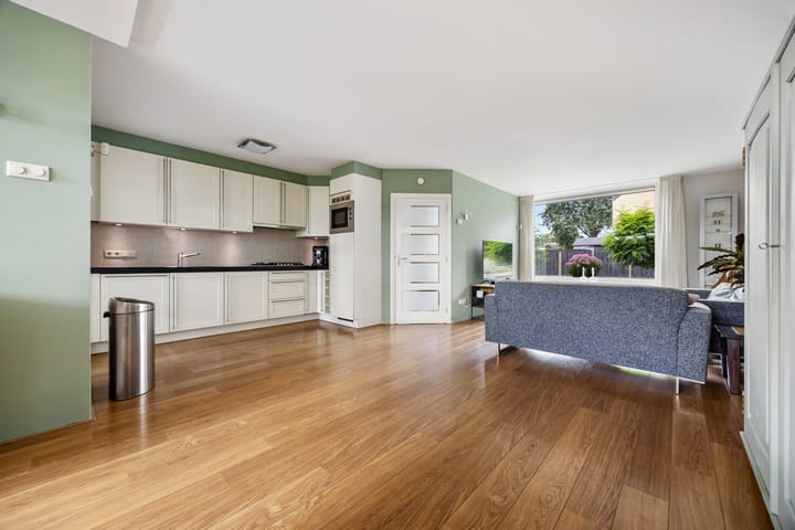 Foto 11 van Van de Bleekstraat 39