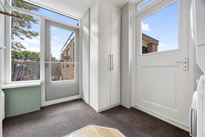 Foto 14 van Van de Bleekstraat 39