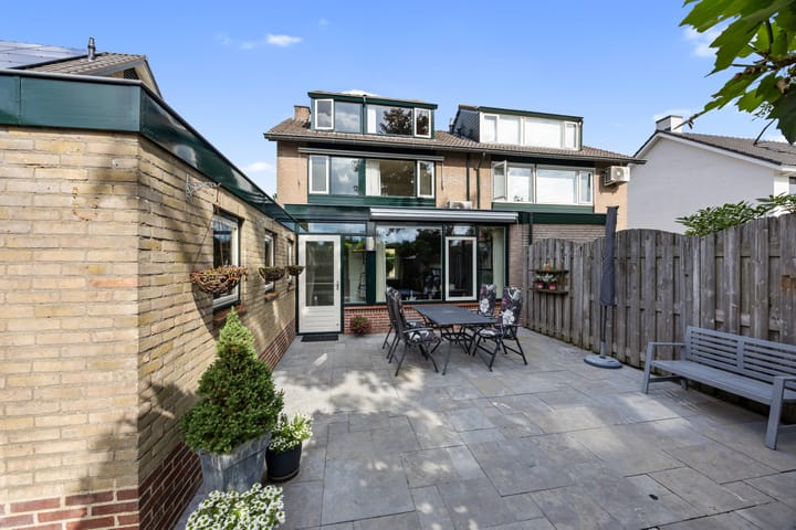 Foto 30 van Van de Bleekstraat 39