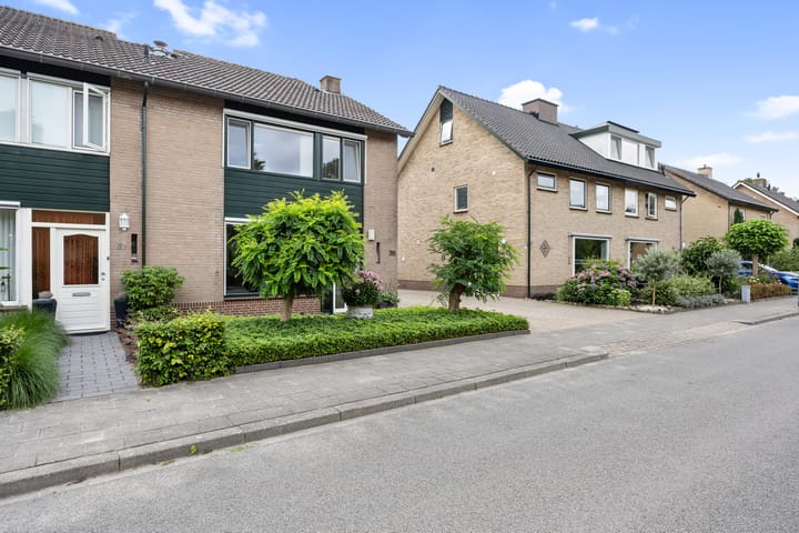 Foto 37 van Van de Bleekstraat 39