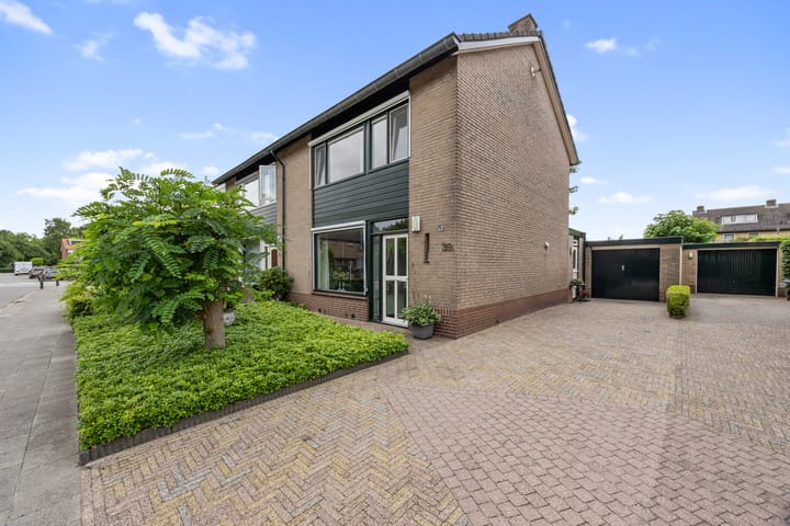 Foto 39 van Van de Bleekstraat 39