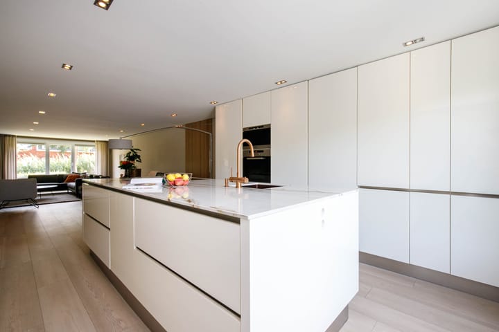 Foto 2 van Vrouwenmantel 21