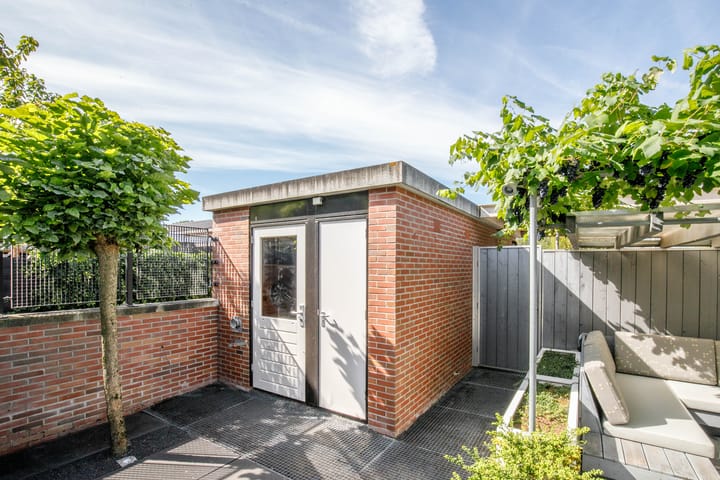 Foto 44 van Vrouwenmantel 21