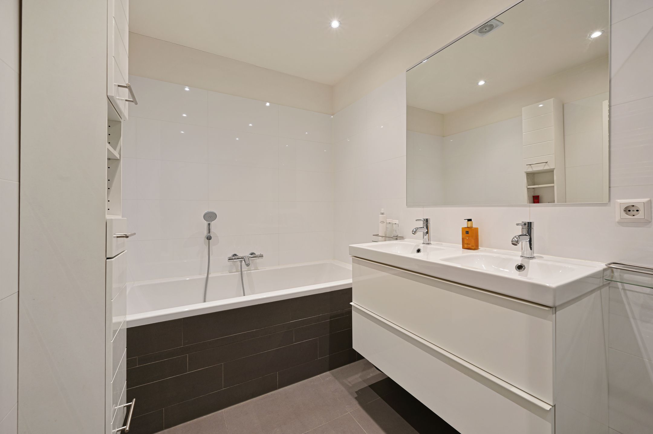 Foto 33 van Laan van Nieuw Oosteinde 436