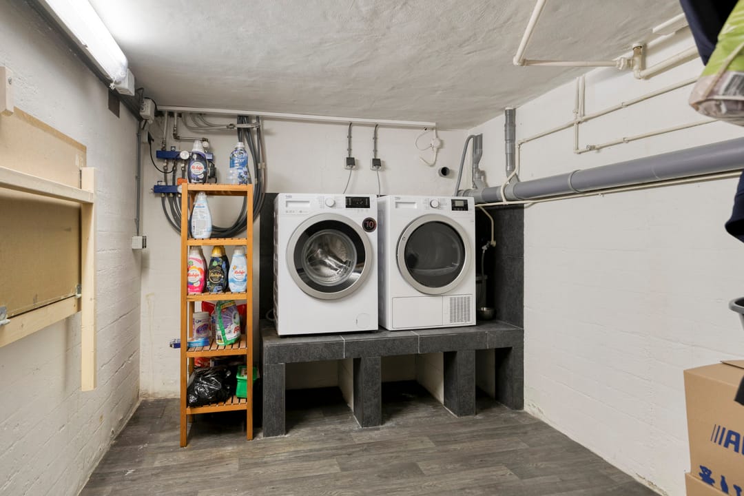 Foto 16 van Helfrichstraat 3