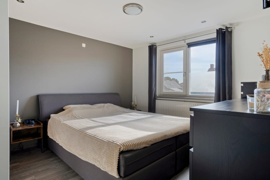 Foto 22 van Helfrichstraat 3