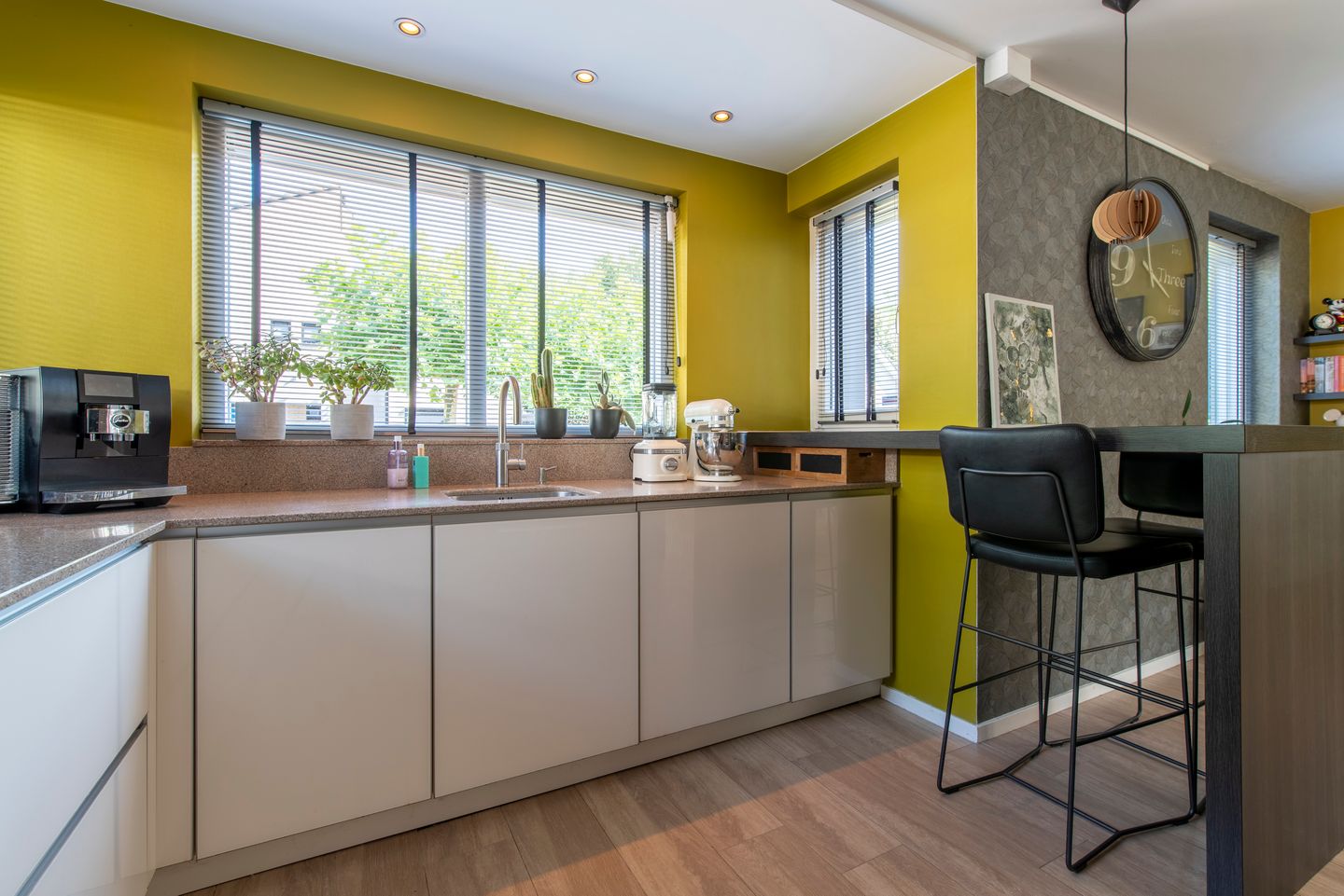 Photo 14 of Betje Wolfflaan 6