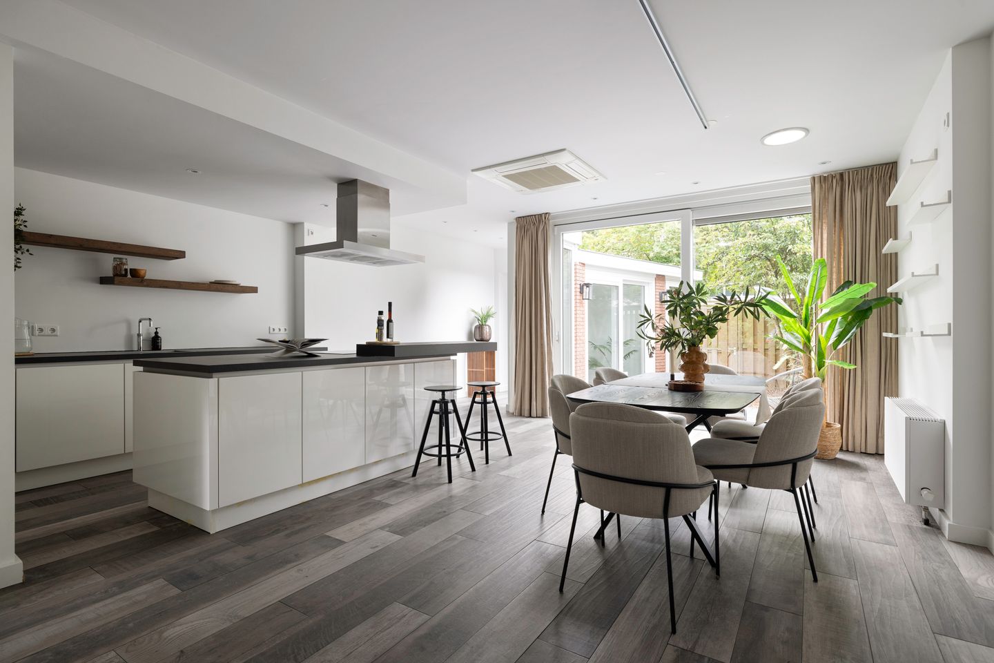 Photo 5 of Wieringerstraat 3