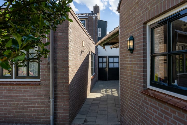 Photo 5 of Achterstraat 4