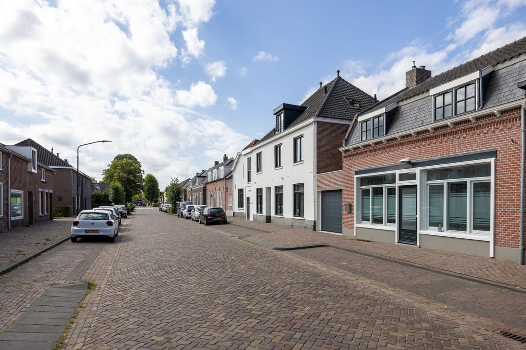 Foto 16 van Achterstraat 4