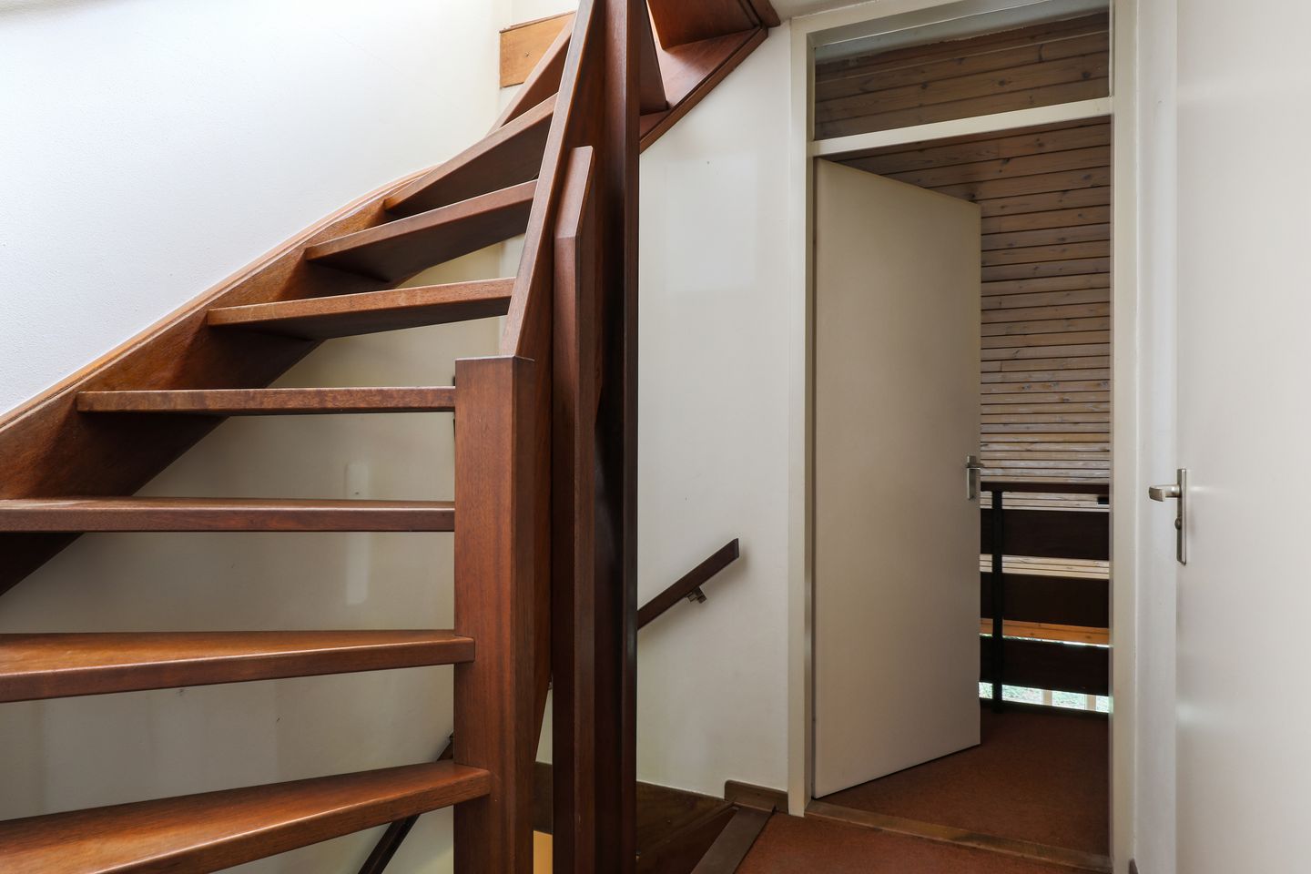 Foto 20 van van Dedemlaan 43