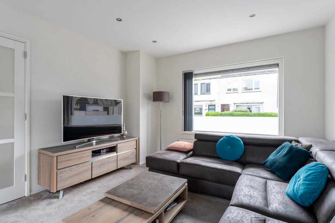 Photo 17 of Madoerastraat 123