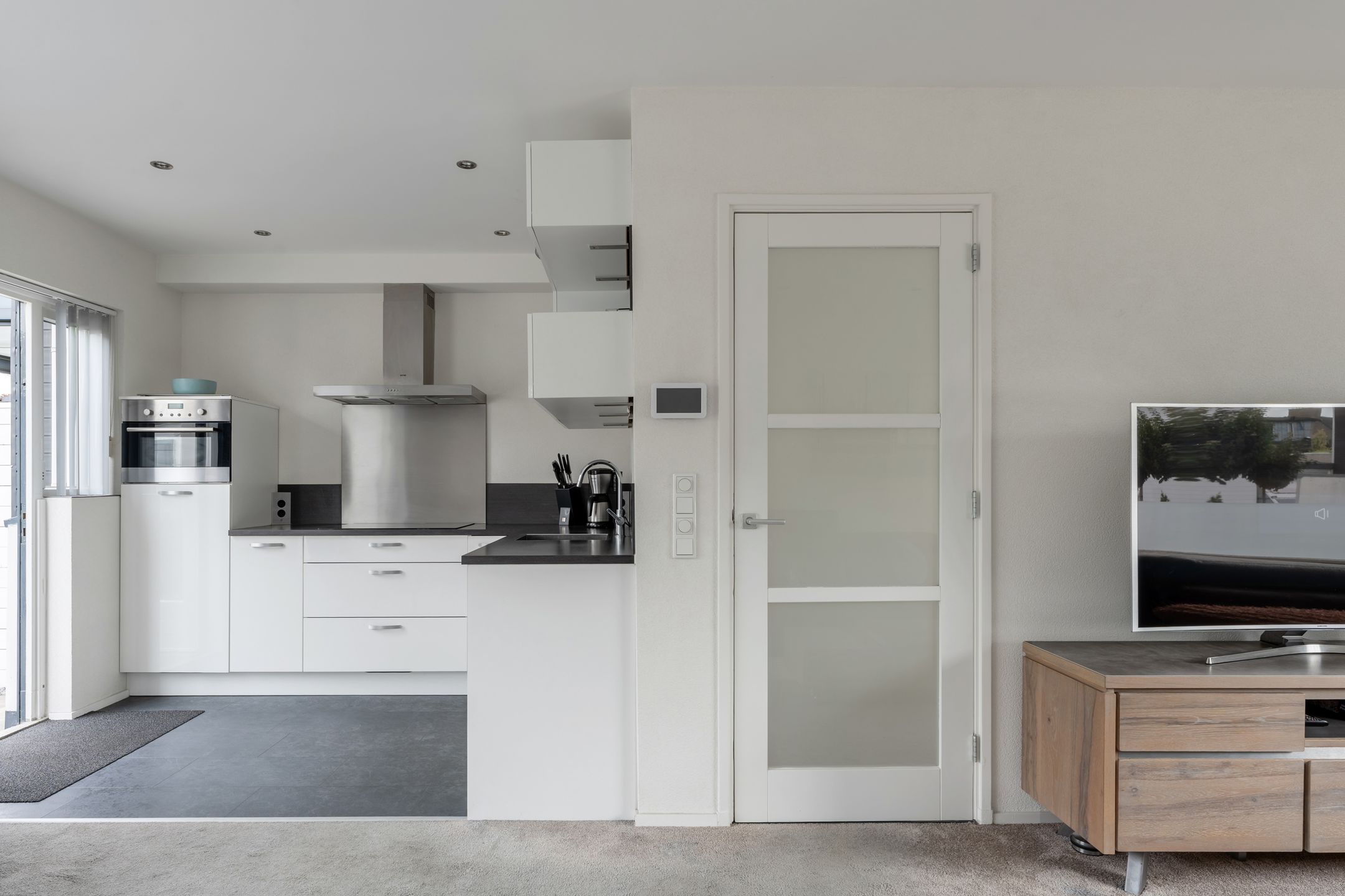 Photo 18 of Madoerastraat 123