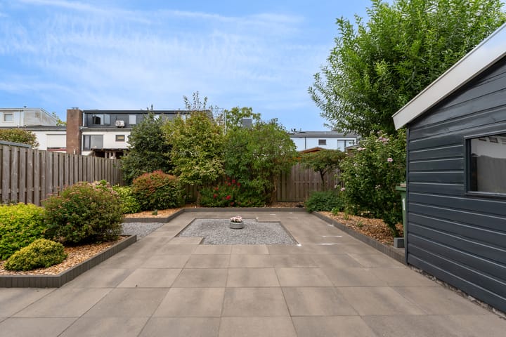 Foto 29 van Madoerastraat 123