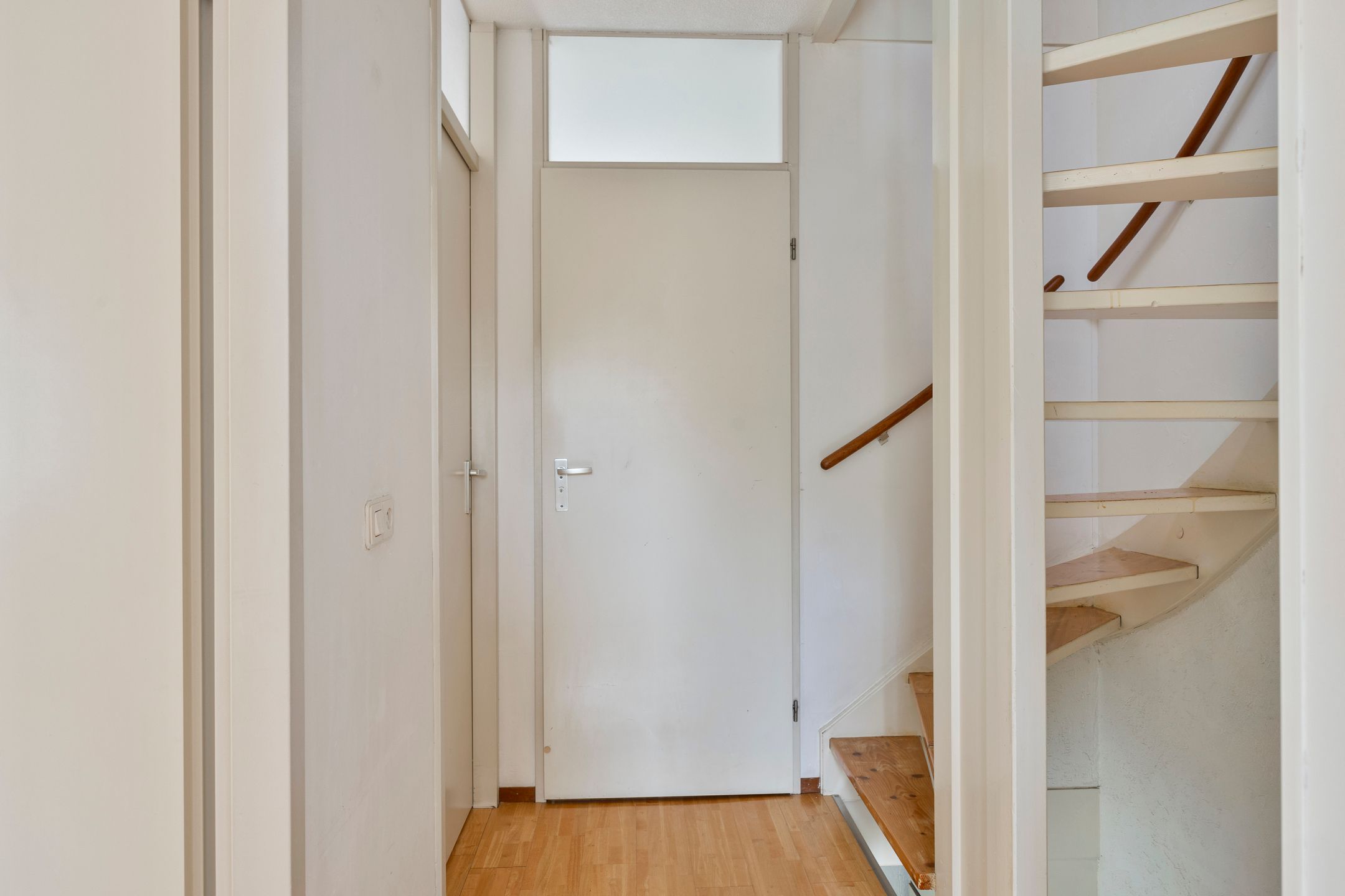 Photo 9 of Portelstraat 42