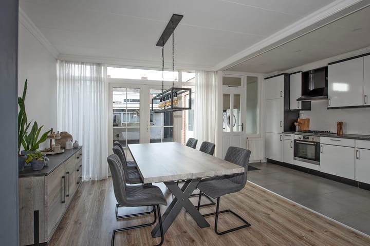 Foto 12 van Piet Heinstraat 32