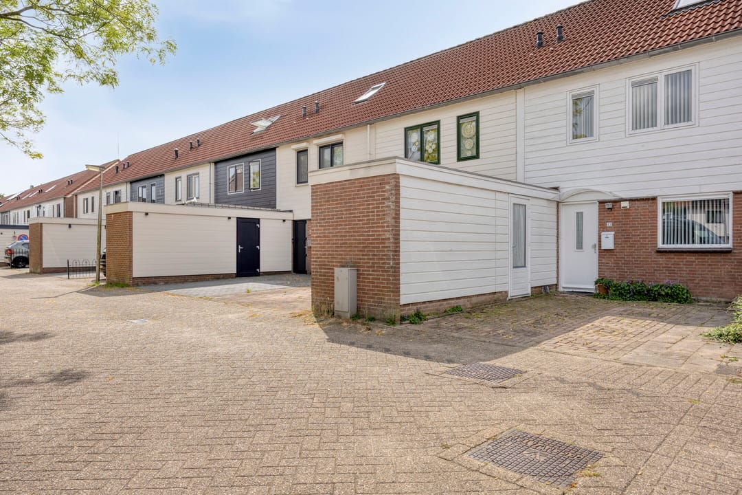 Photo 22 of Portelstraat 42