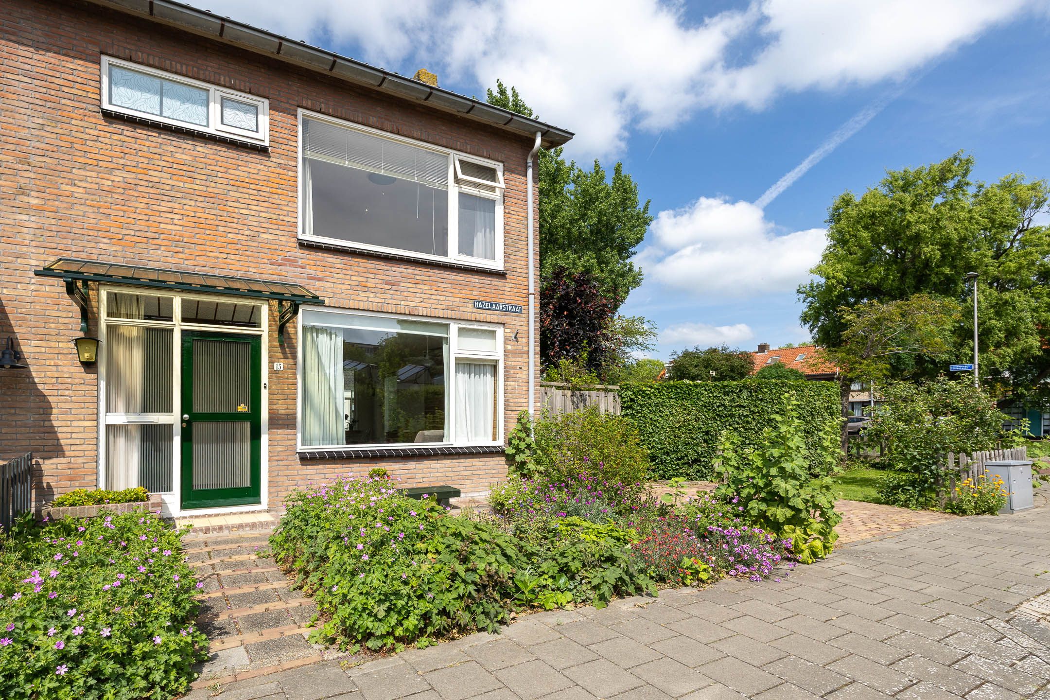 Foto 27 van Hazelaarstraat 15