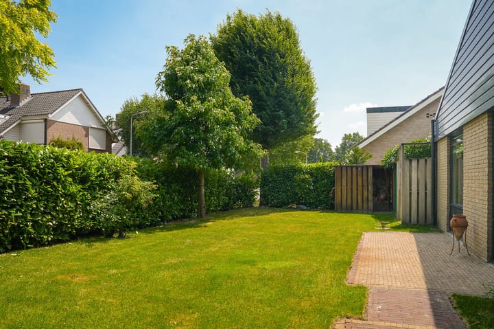 Photo 36 of Achterweg 39