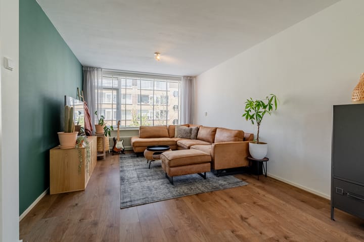 Photo 10 of Jan Prinsstraat 76