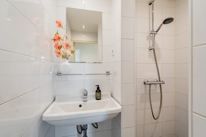 Photo 23 of Jan Prinsstraat 76