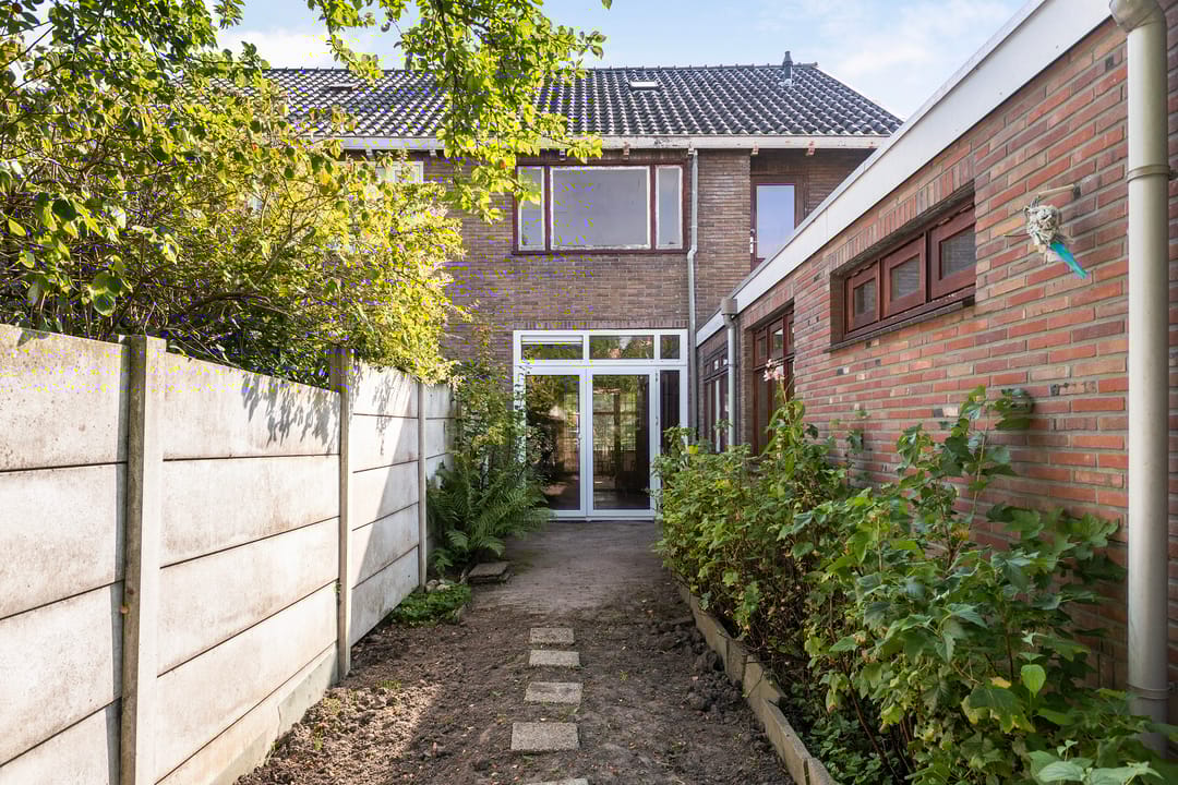 Foto 16 van Julianalaan 20