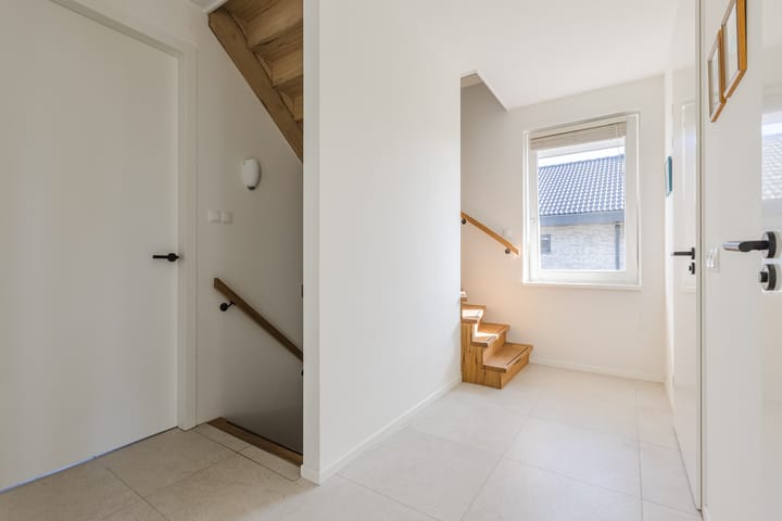 Photo 16 of Laan van Broekhorn 43