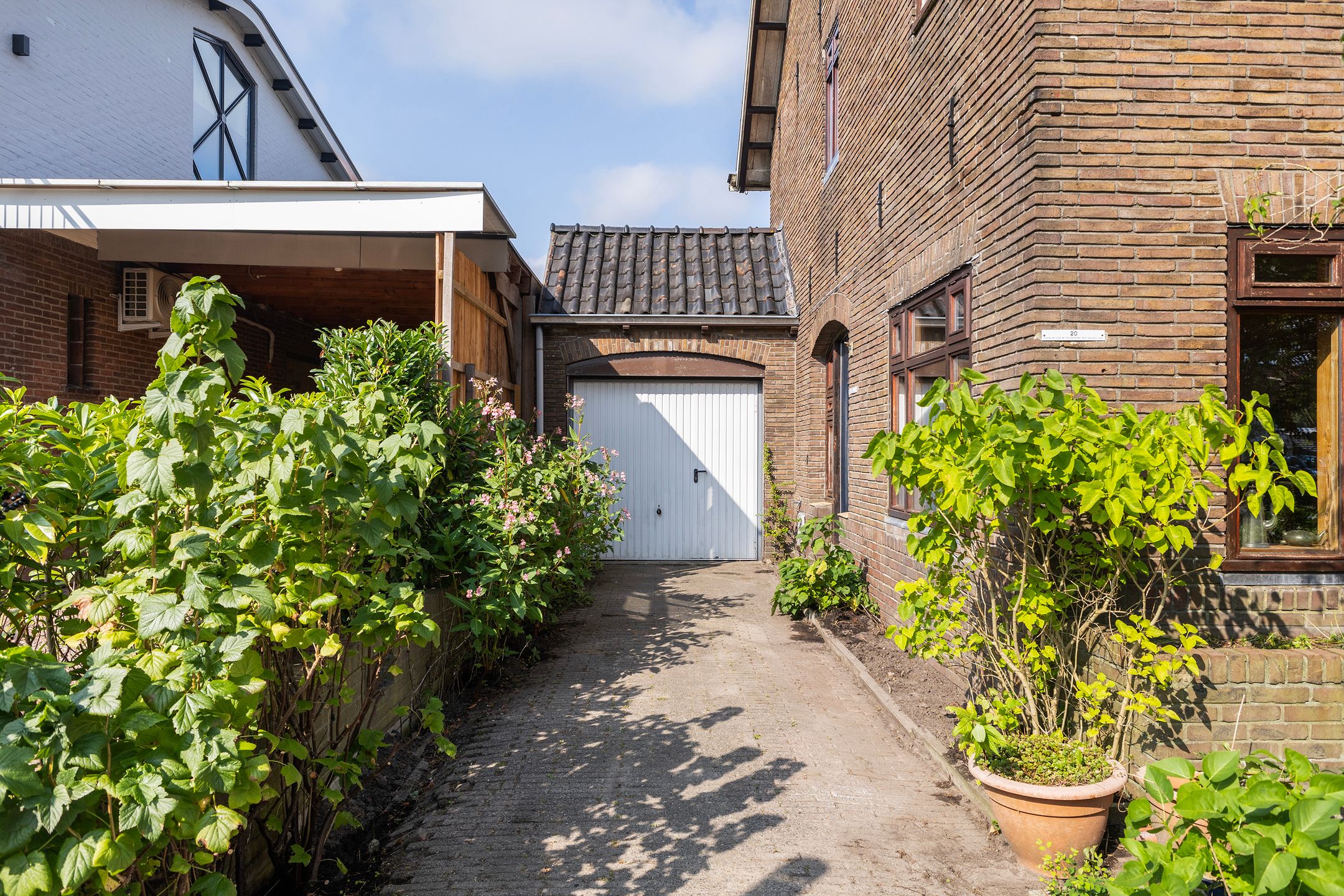 Foto 45 van Julianalaan 20