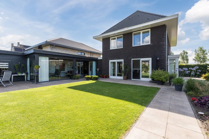 Photo 35 of Laan van Broekhorn 43