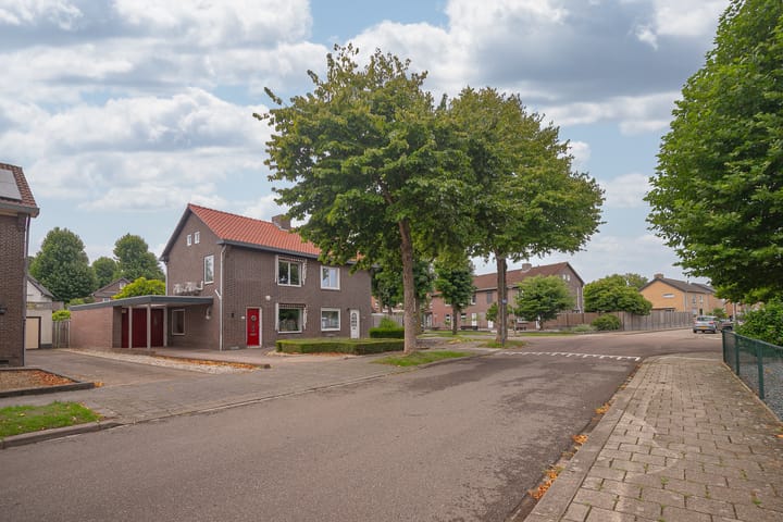 Foto 26 van Langhaagweg 49
