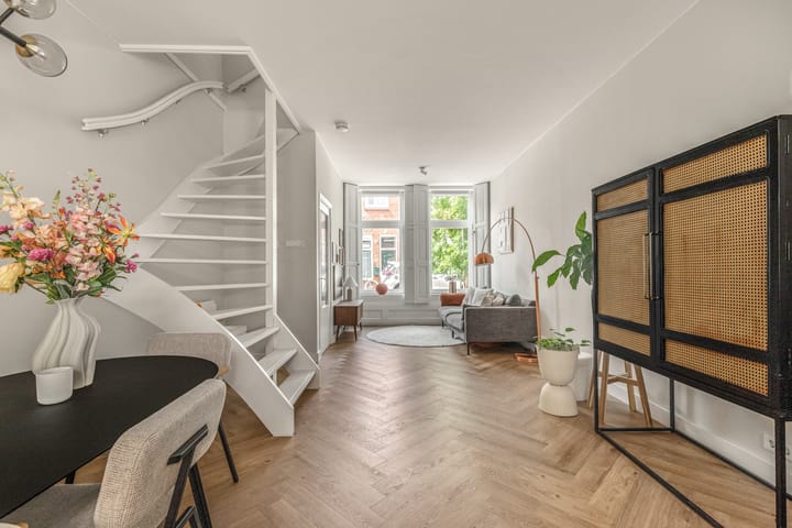 Photo 2 of Generaal Bothastraat 54