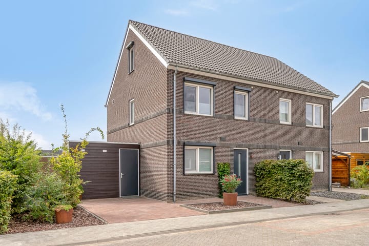 Foto 1 van Platanenlaan 8