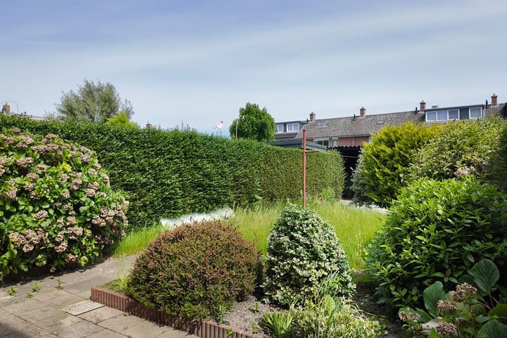 Photo 5 of Koningin Emmastraat 14