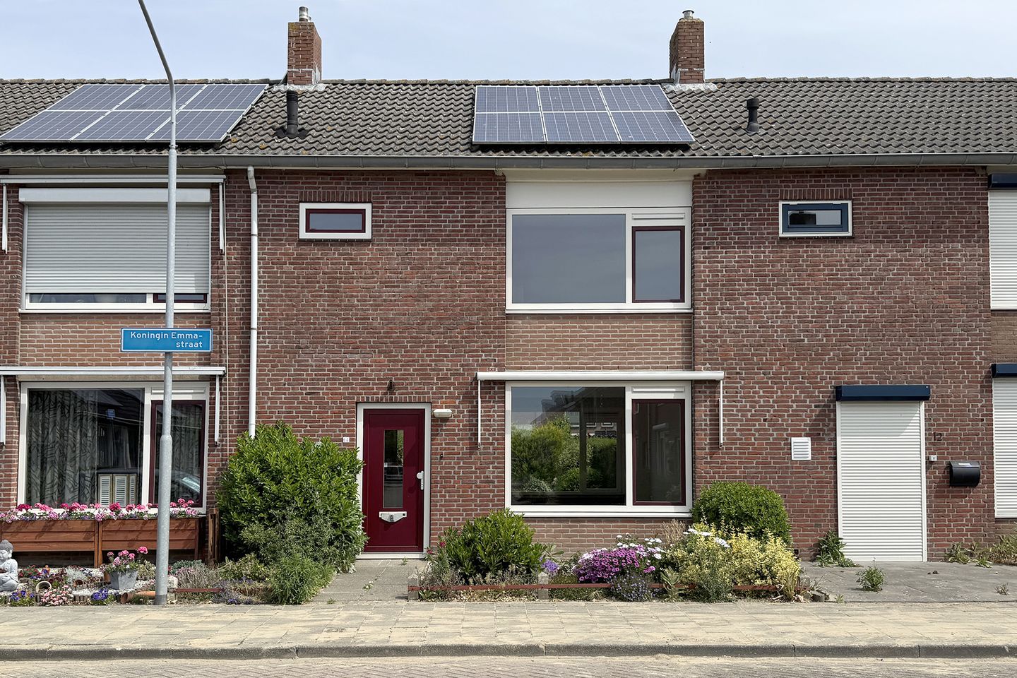 Photo 44 of Koningin Emmastraat 14