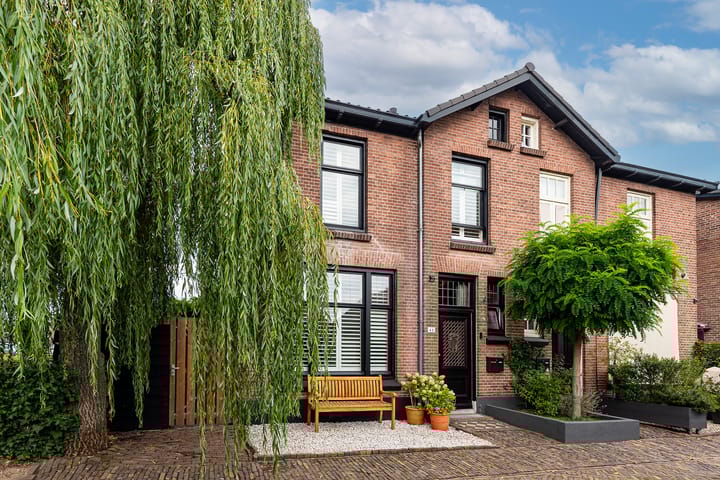 Foto 32 van Eemnesserweg 41