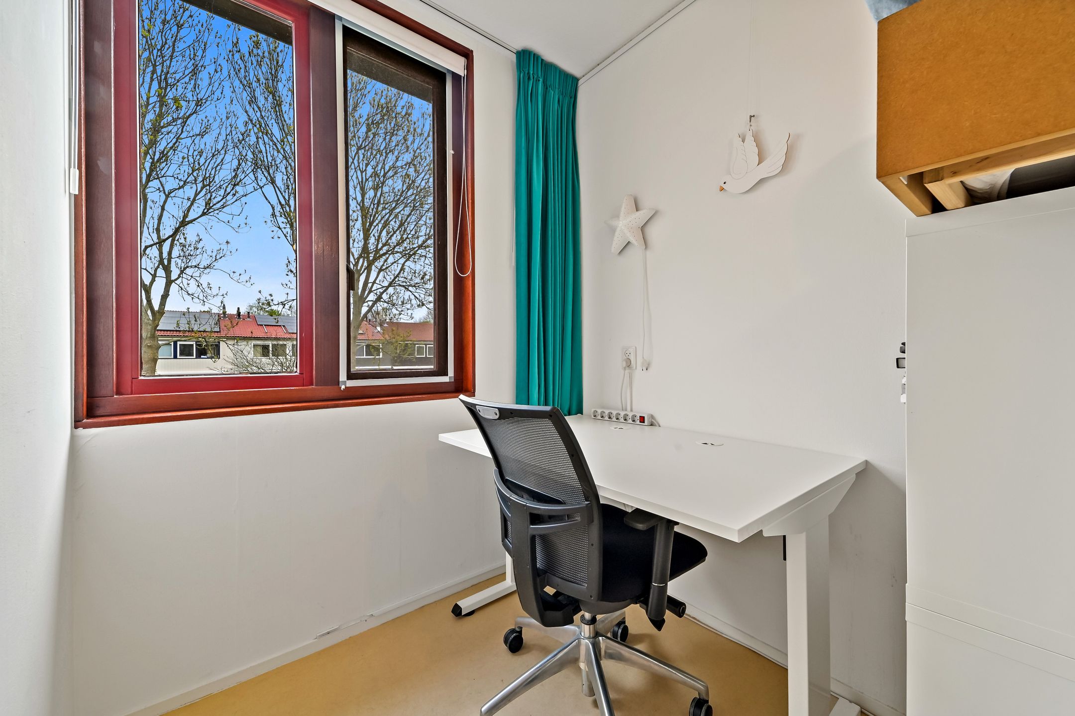 Foto 24 van Leeuweriklaan 10