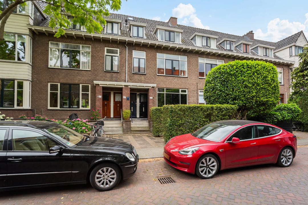 Photo 1 of Kerstant van den Bergelaan 63-B