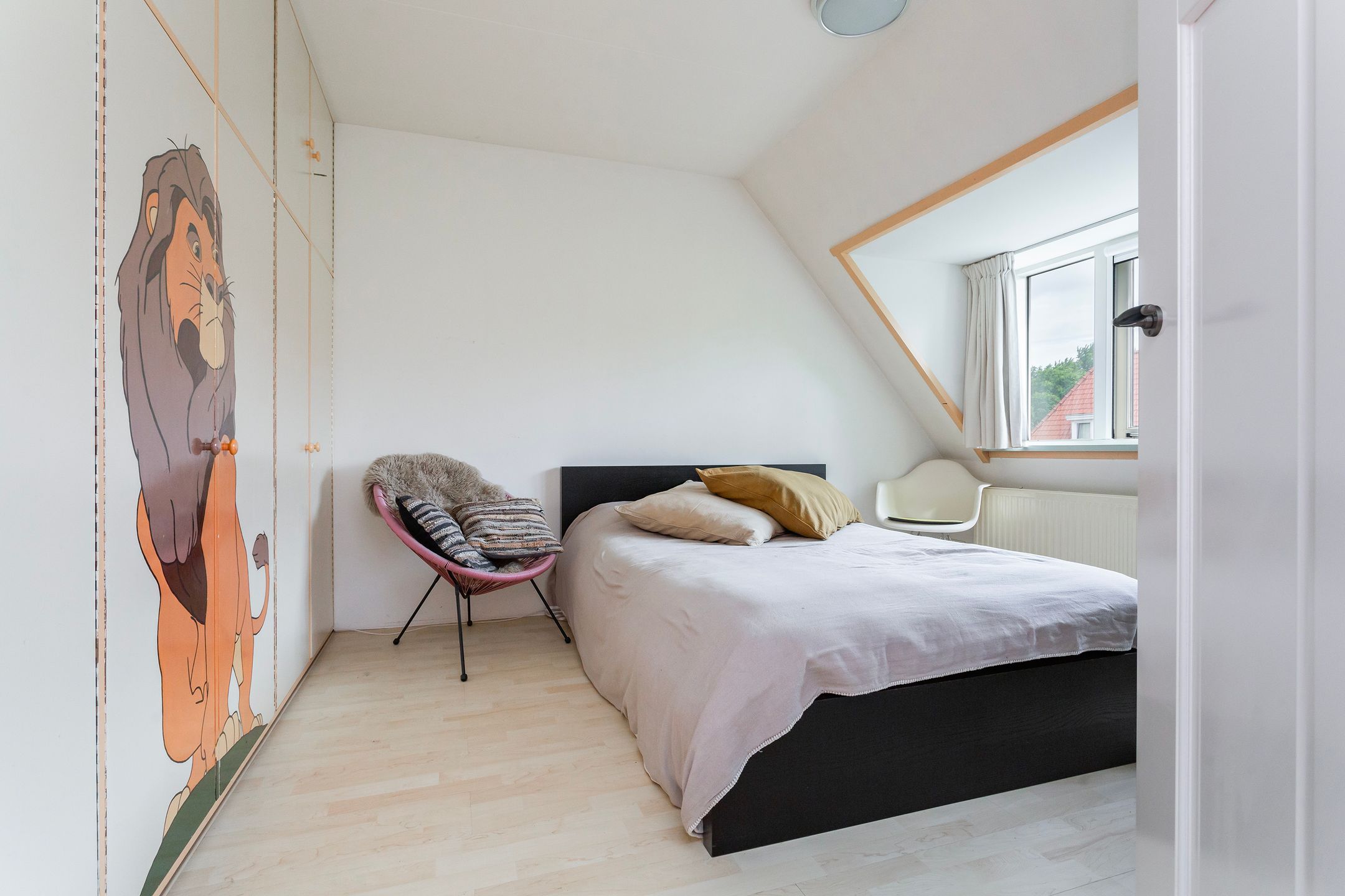 Photo 15 of Kerstant van den Bergelaan 63-B