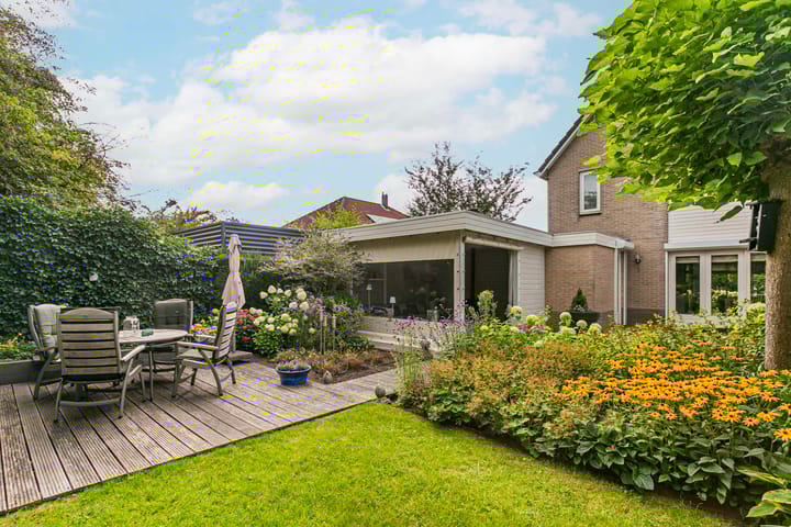 Foto 14 van Het Kompas 7