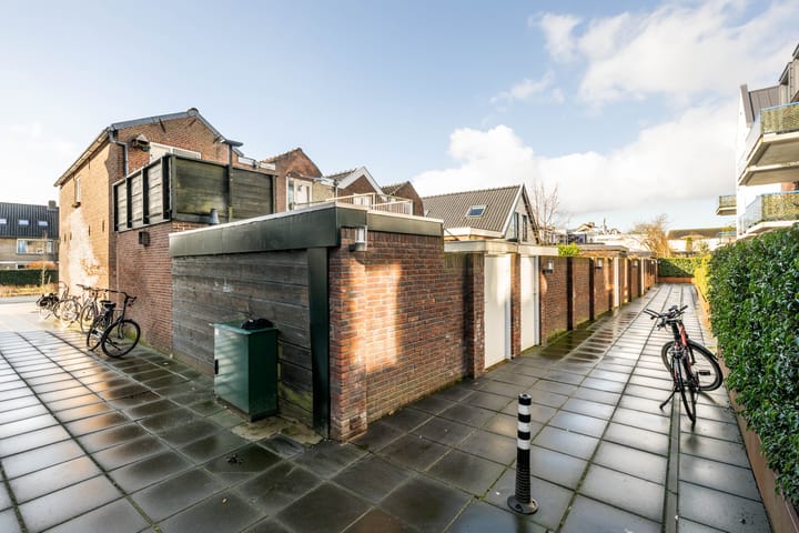 Foto 19 van Hoge Rijndijk 139