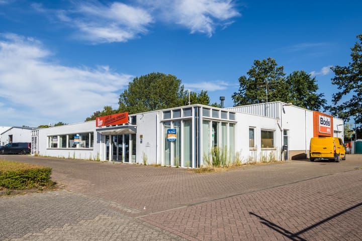 Kapitein Hatterasstraat 15, Tilburg