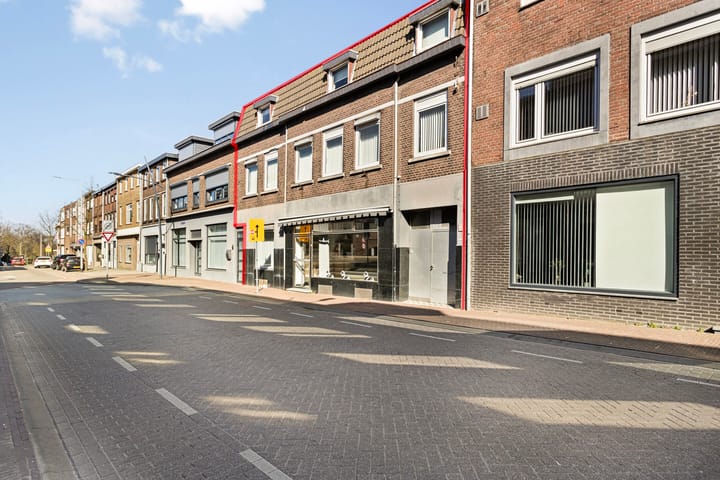 St.Pieterstraat 72